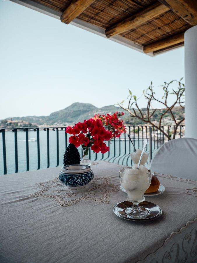 Alta Marea Couette-café Lipari (Isola Lipari)