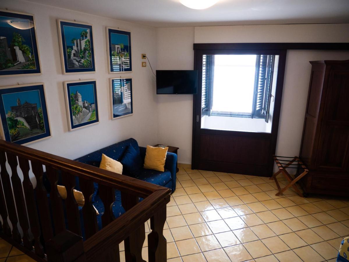 Couette-café Alta Marea 3*