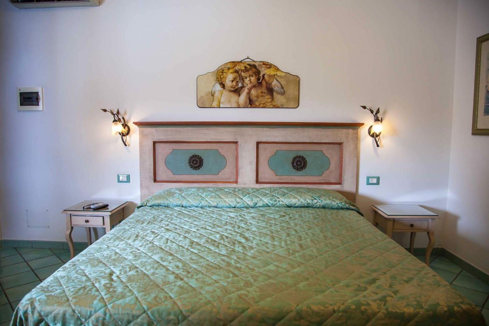 Couette-café Alta Marea 3*